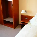 فندق 